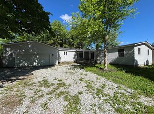 1722 N Jacksonburg Rd, Cambridge City, IN 47327