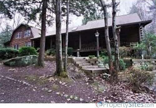 2nd image of 496 Old Homestead Hwy