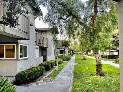 35 Smokestone #33, Irvine, CA, 92614