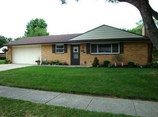 701 Fairhaven Ct, Dayton, OH 45419