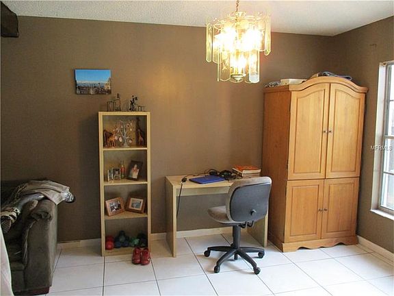 5th image of 8218 Vassar Cir
