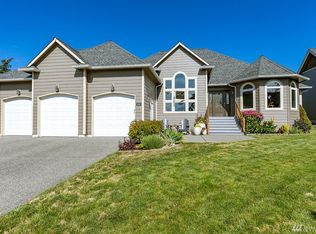 1880 SW Waterside Ct, Oak Harbor, WA 98277