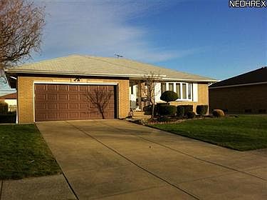 3rd image of 4769 Bentwood Dr