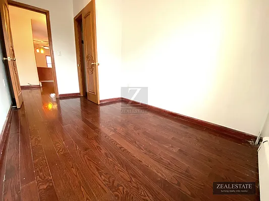 Rented by ZealEstate Group Inc | media 29