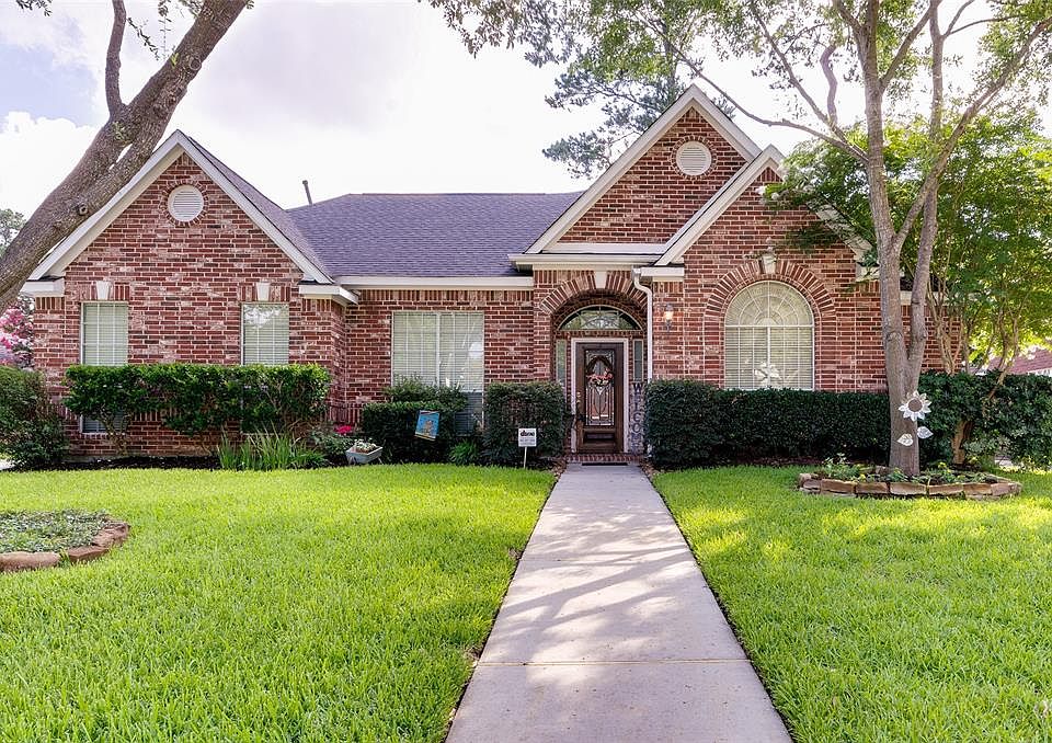 1st image of 13510 Pin Oak Glen Ln