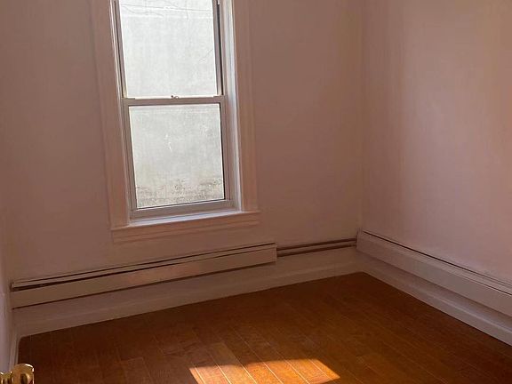 4th image of 8011 7th Ave #1