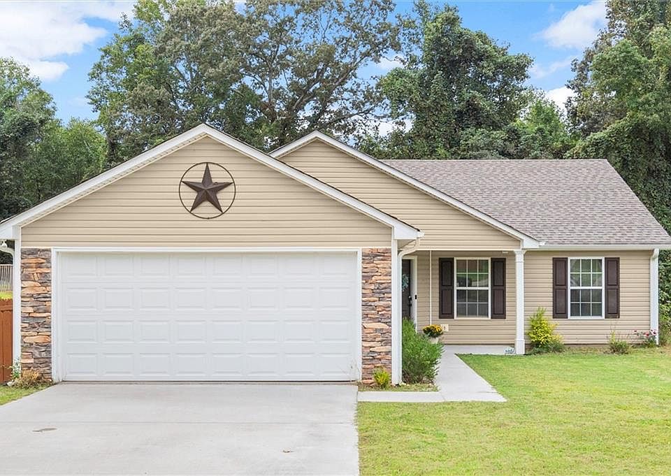 1st image of 127 Angela Ln