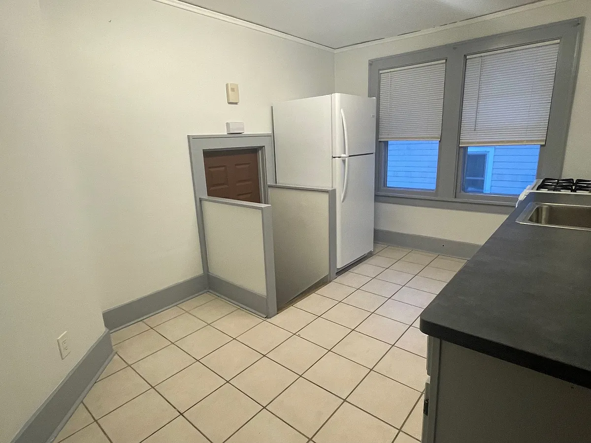 Building Photo - 935 Garson Ave #3
