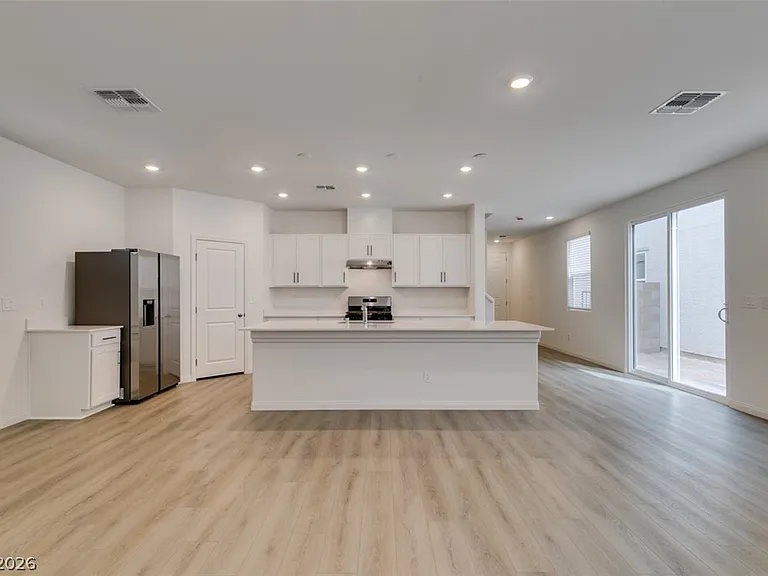 9133 Vesey Ave — Photo 21