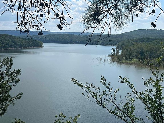 2nd image of 4492C Burnt Ridge Rd