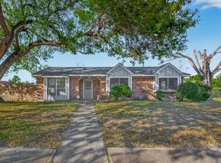 4202 Wuthering Heights Dr, Houston, TX 77045