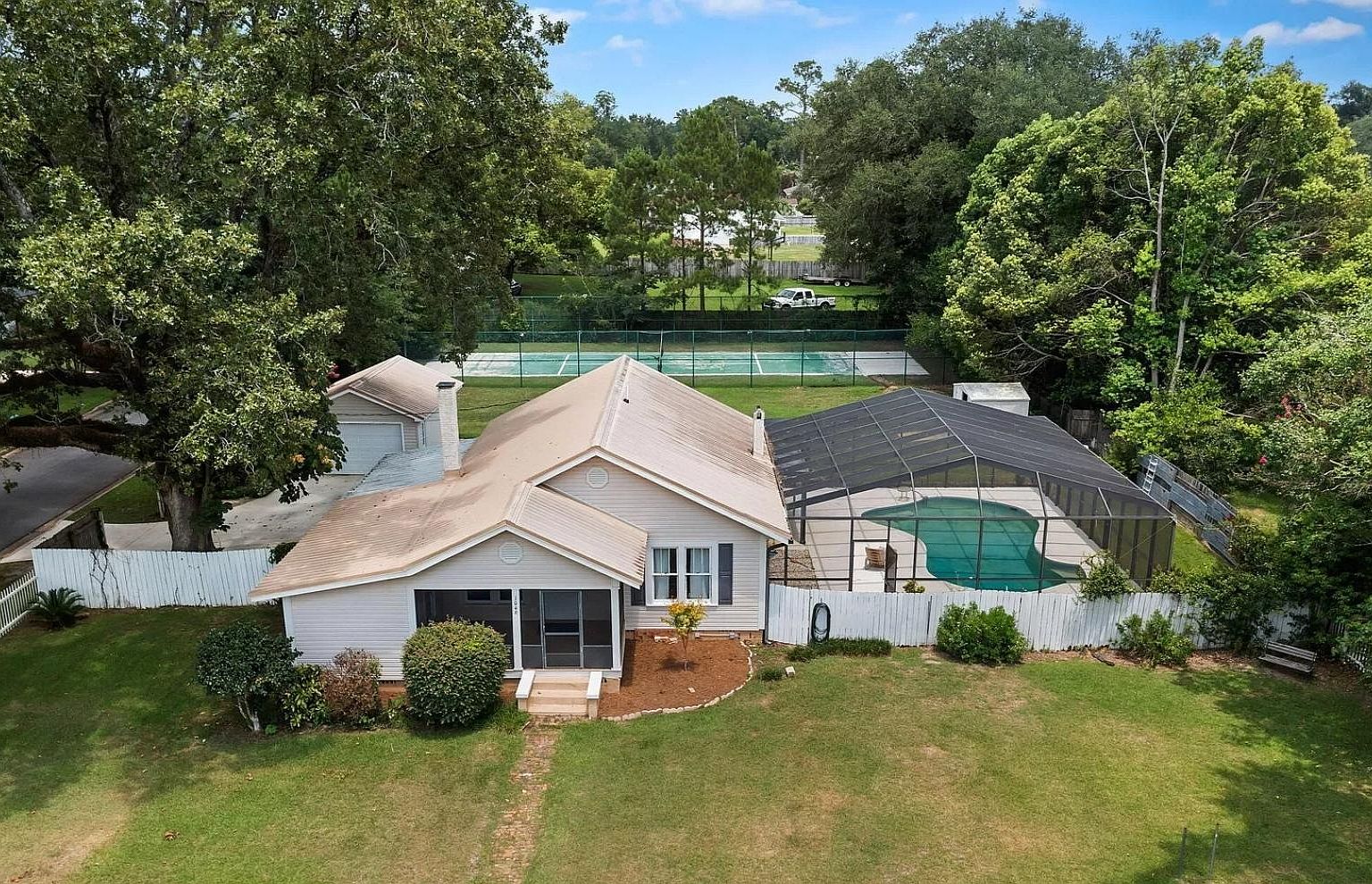 1046 8th Ave, Graceville, FL 32440 Zillow