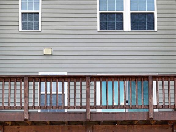 4th image of 89 Norwood Dr