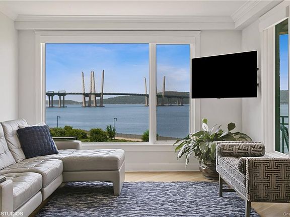 5th image of 45 Hudson View Way APT 303