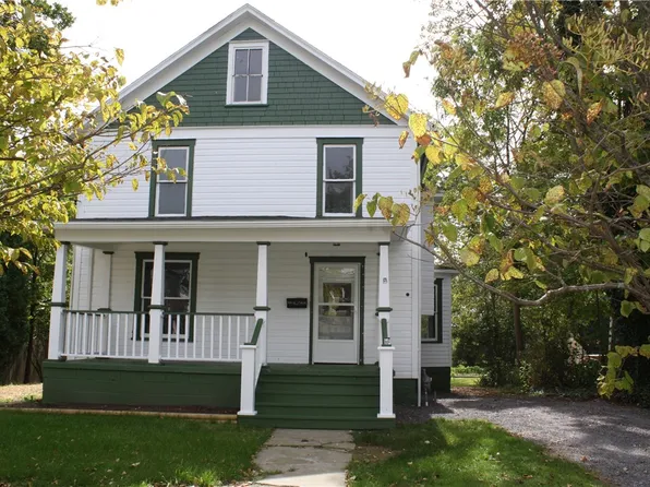 234 E Beaver St, Mercer, PA 16137