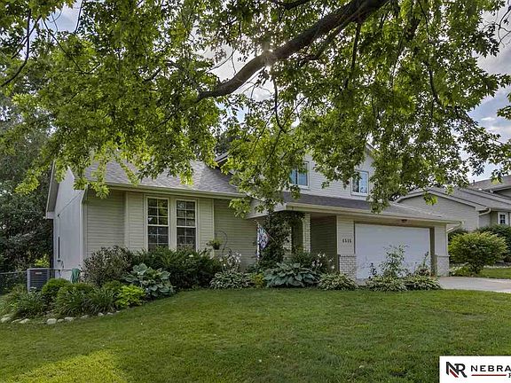 5th image of 1515 Applewood Dr