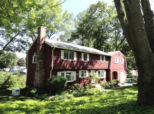 159 Westwood Dr, Nashua, NH 03062