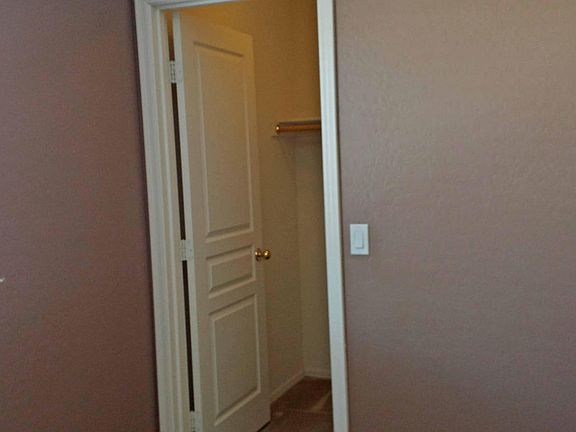 5th image of 1568 E Viola Dr