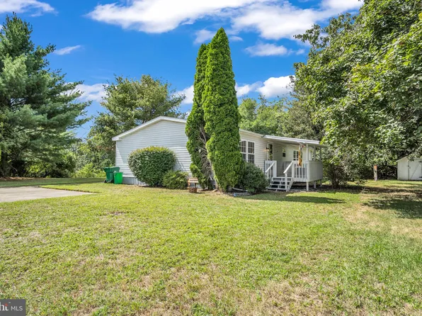 145 Tower Cir, Carlisle, PA 17013
