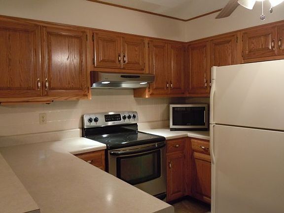 5th image of 140 Flathead Dr
