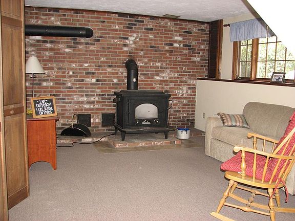 5th image of 52 McGilpin Rd