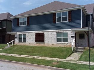4078 W Santa Maria Ln, Fayetteville, AR 72704