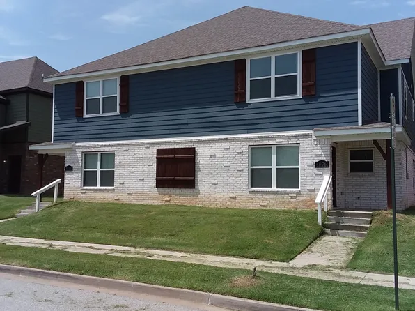 4078 W Santa Maria Ln, Fayetteville, AR 72704