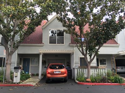 431 Saint Emilion Ct, Mountain View, CA, 94043