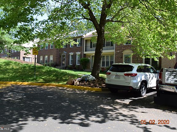 4th image of 14819 Hatfield Sq