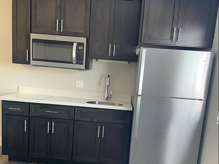 202 E Lake Ave #208 — Photo 2