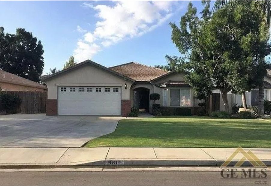 1st image of 9811 Mona Lisa Ln