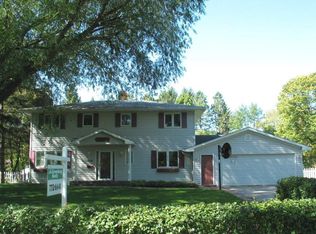 2510 Belmont Rd, Grand Forks, ND 58201