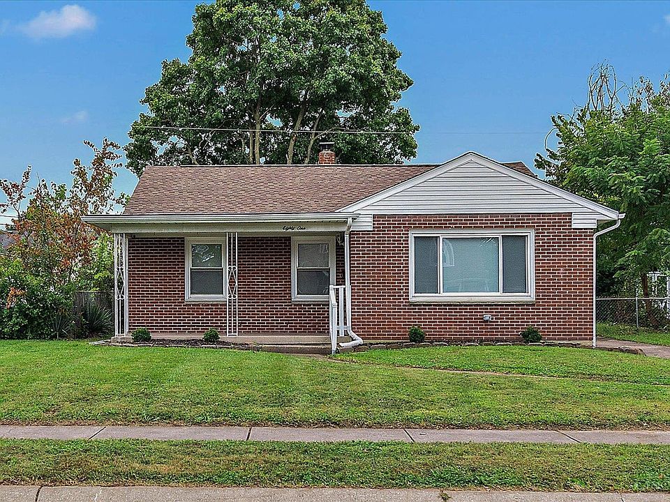 1st image of 81 Carlton Dr