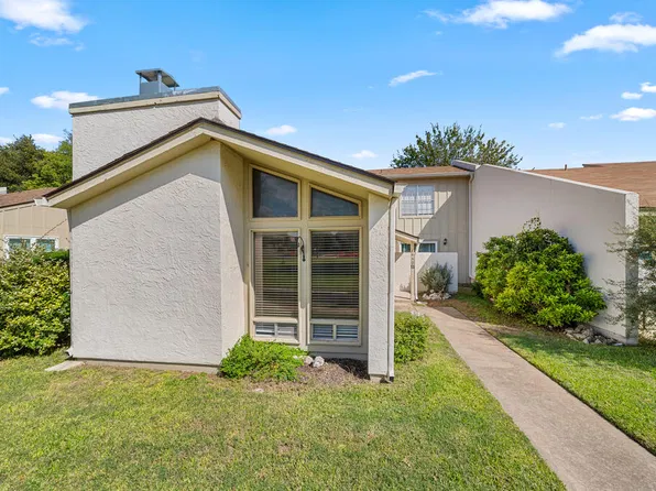 1950B Leslie Dr, Kerrville, TX 78028