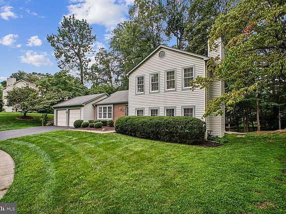 2nd image of 5960 Ohara Landing Ct
