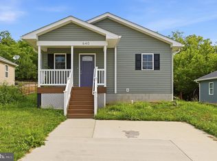 640 Jenkins Ln, Strasburg, VA 22657