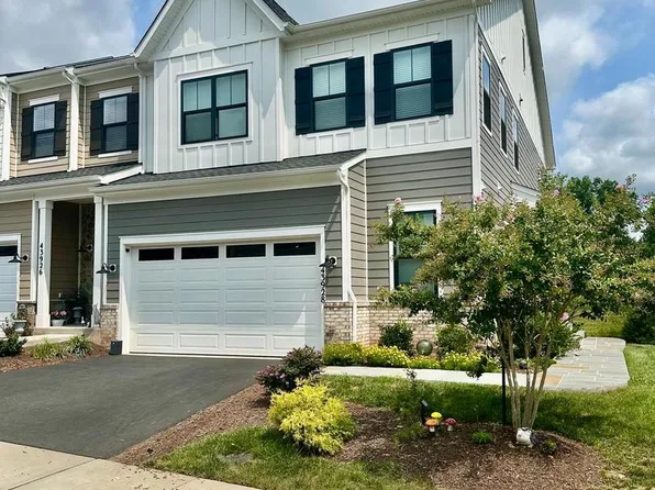 43928 Maritime Song Ter, Leesburg, VA 20176