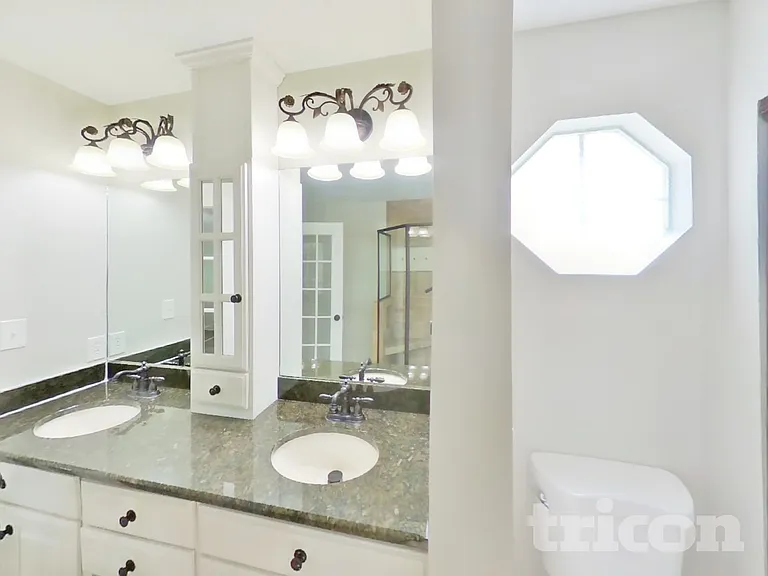 2701 River Bend Dr — Photo 8