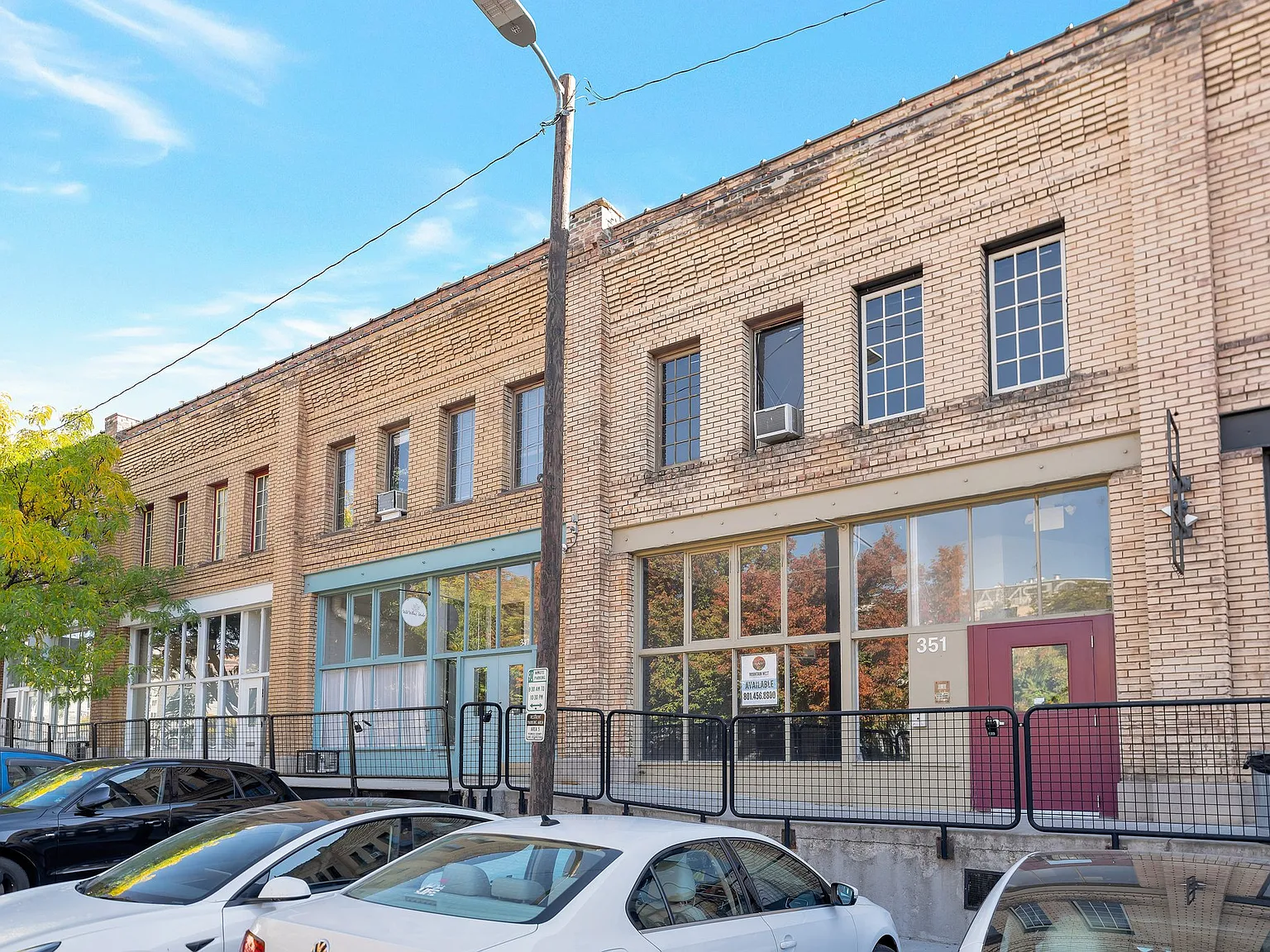 Pierpont Avenue — Photo 2