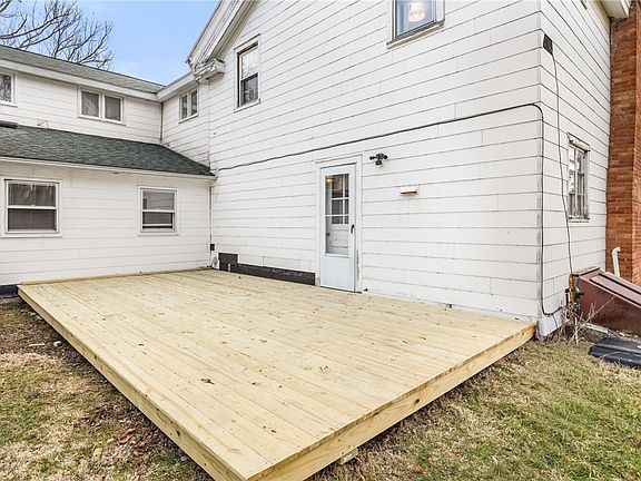 5th image of 9806 Munson Hill Rd