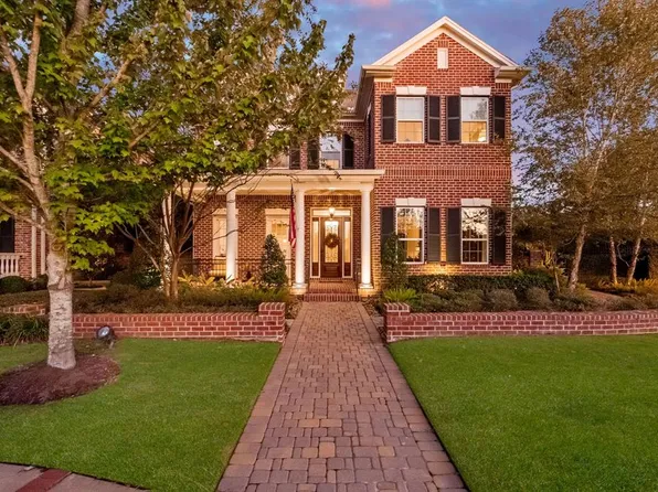 2731 Lake Front Cir, Spring, TX 77380