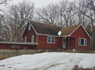 20317 45th St, Bristol, WI 53104