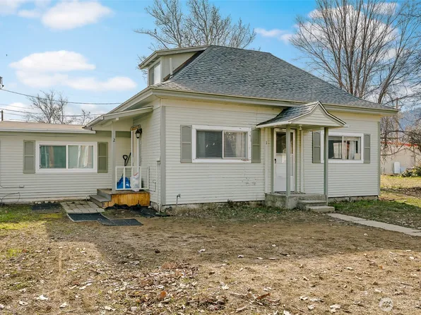 110 E Pleasant Avenue #1 & 2, Cashmere, WA 98815