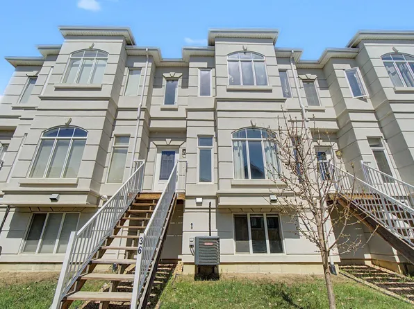 723 172nd St SW #36, Edmonton, AB T6W 2N6