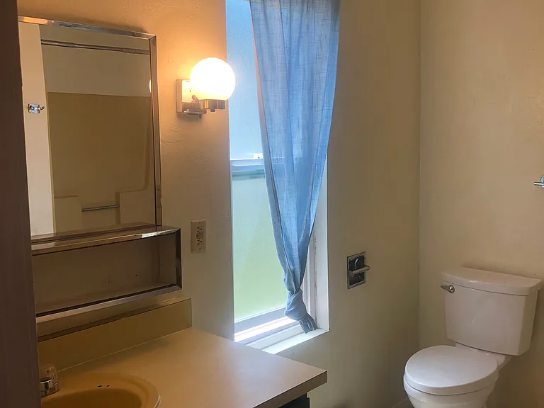 1783 NE State Hwy #27 — Photo 4