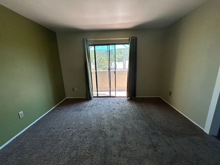 1228 W Roseburg Ave #A — Photo 19