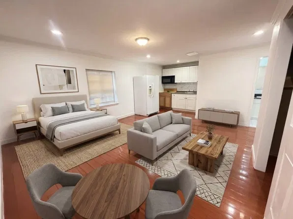 29 Prospect St, Palisades Park, NJ 07650