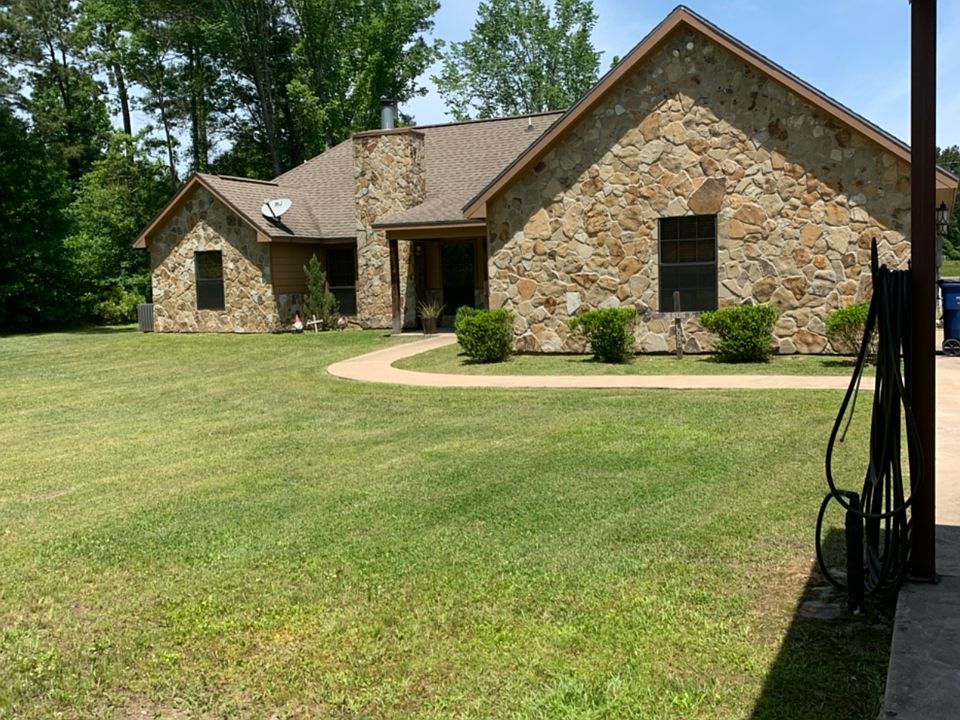 1st image of 316 Bourrous Dr