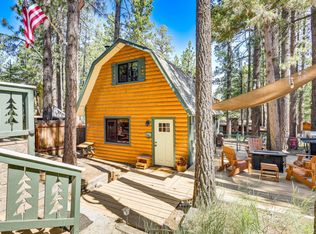 433 Sugarloaf Blvd, Big Bear City, CA 92314