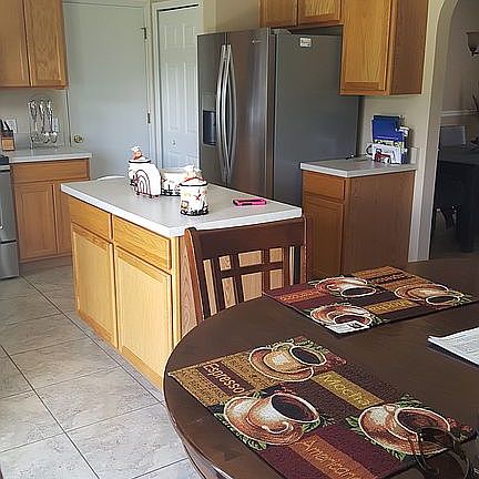 5th image of 213 Cheshire Ct
